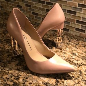 Katy Perry nude pump / heel
